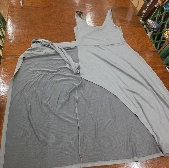 NWOT- Vince Scoop Neck Tank Dress - Picture 9 of 9